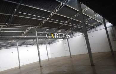 Imagem 12: Galpão com amplo pátio para estacionamento