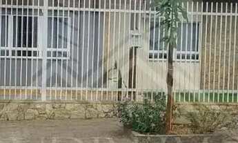 Imagem 3: Casa com Piscina à Venda no Jardim Império do Sol Zona Norte de Londrina/PR