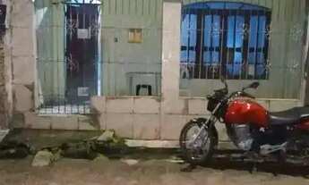 Imagem 2: Casa padrão Casa com 2 dormitórios