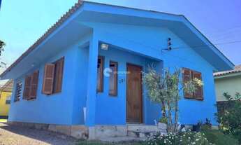 Imagem: Casa à venda, 3 quartos, 2 vagas, Pé de