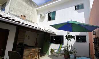 Imagem 2: FIT - Venda - Casa Duplex - 3 Quartos (3 suítes) - Nascente - Flamboyant - 203,07m²