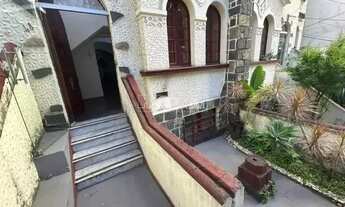 Imagem 2: Casa 02 quartos para locação, Centro - Juiz de Fora/MG