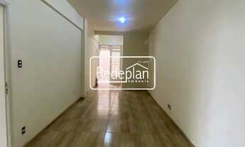 Imagem 2: Apartamento com 2 Quartos - Aterrado em Volta Redonda