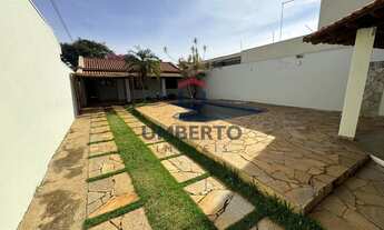 Imagem 2: Casa 2 quartos para Locação Nova Ourinhos, Ourinhos