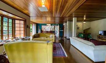 Imagem 4: Casa em Alto do Capivari - Vila Abernéssia - Campos do Jordão/SP