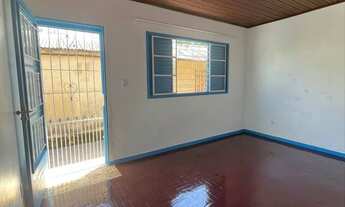 Imagem 2: Alugo casa no Centro de Cachoeirinha - Parada 49