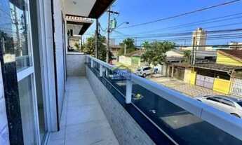 Imagem 2: Casa Sobreposta Alta 2 Quartos - Com Varanda Frente Rua e Financia!!