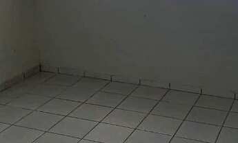 Imagem 5: Vendo casa 4 quartos 2 banheiro 1 sala cozinha americana bairro Canarana
