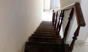 Imagem 3: Casa para venda possui 200 metros quadrados com 5 quartos em Barbalho - Salvador - BA