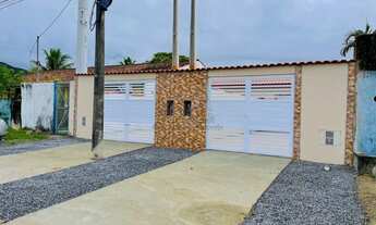 Imagem 3: Casa lado praia em Itanhaém com piscina e 3 Dormitórios 1 Suíte