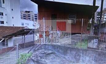 Imagem 2: Terreno com Duas Ou Mais Moradias, Nações - Balneário Camboriú