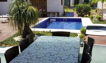 Imagem 4: Casa de condomínio sobrado para venda tem 300 metros quadrados com 5 quartos