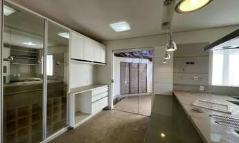 Imagem 6: Lindo sobrado disponível para locação e venda