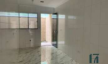 Imagem 2: Casa para Venda em Curitiba, Alto Boqueirão, 3 dormitórios, 1 suíte, 1 banheiro, 1 vaga