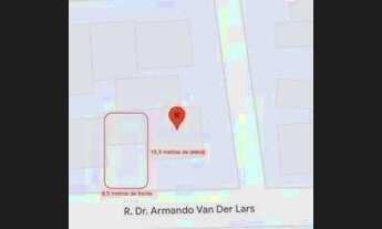 Imagem 2: Terreno no centro de Irati com 135m² com casa de 60m² em alvenaria pronto para morar<br