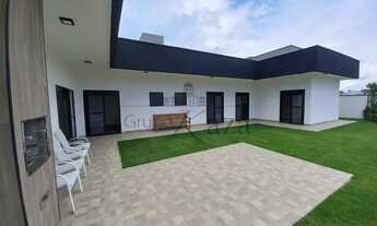 Imagem 5: Casa Térrea - Condomínio Mont Blanc - Urbanova - 4 Suítes - 240m²