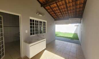 Imagem 5: Excelente casa para aluguel com 03 quartos no Bairro Santa Mônica - Uberlândia - MG