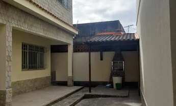 Imagem 2: Casa para venda possui 190 m² com 4 quartos em Trindade - São Gonçalo - RJ