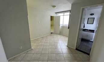 Imagem 6: Apartamento no centro com 1 quarto e amplo terraço