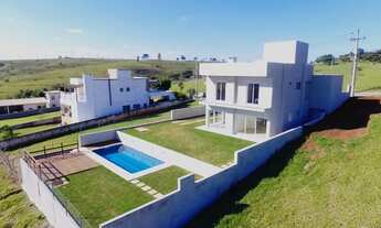 Imagem 4: Casa com 4 dormitórios, 1 suíte e piscina à venda no Terras de Santa Cruz em Bragança Paul
