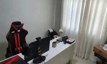 Imagem 2: Casa de condomínio sobrado para venda possui 300 metros quadrados com 4 quartos