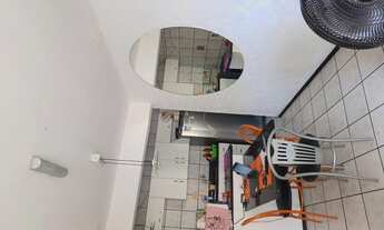 Imagem 2: Apartamento para venda possui 60 metros quadrados com 3 quartos em Tabapuá - Caucaia - Cea