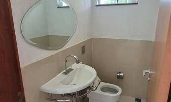 Imagem 6: Jardins Paris Sobrado de 341,97 m² com 4 suítes, piscina e 6 vagas em Goiânia