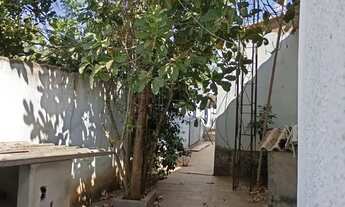 Imagem 4: OPORTUNIDADE BAIXEI O PREÇO 260.000! CASA COM EXCELENTE PONTO COMERCIAL !!