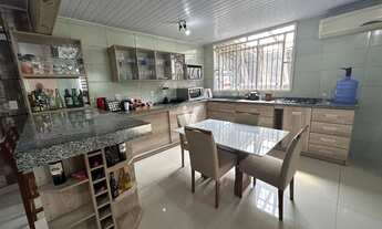 Imagem 6: Casa com pátio amplo, localizada no bairro Itararé