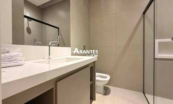 Imagem 7: Casa em Condomínio com 215m², 4 Suítes à venda no Splêndido