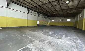 Imagem 5: Galpão 750m² com Terreno Amplo e Excelente Visibilidade Mauá