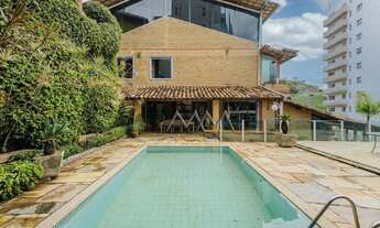 Imagem: Casa à Venda ou Locação no Bairro Santa