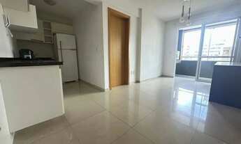 Imagem 2: Apartamento com dois quartos com duas vagas no Centro de Curitiba