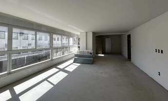 Imagem 2: Apartamento 3 dormitórios, 2 vagas de garagem e infraestrutura completa