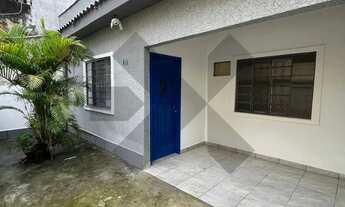 Imagem 2: CASA TERREÁ COM 02 QUARTOS - SARACURUNA