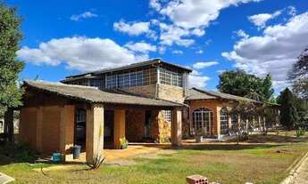 Imagem 2: MSPW QD 17 Casa 3 dormitórios sendo 2 Suítes, Varanda, 4 Vagas de Garagem, próximo a Varge