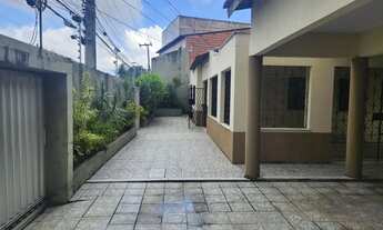 Imagem 6: Excelente Casa no Centro de Messejana Ideal para clinicas e empresas