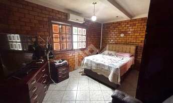Imagem 6: Casa Ampla no Bairro Passo das Pedras com Excelente Área e Conforto