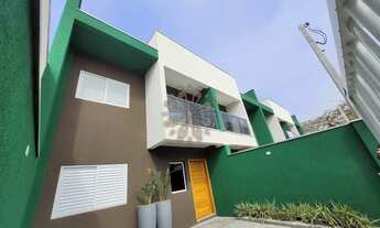 Imagem 4: Sobrados na Avenida Curitiba 4 Quartos, 1 Suíte, a poucos metros da Praia em Guaratuba