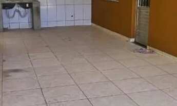 Imagem 2: Casa com loja comercial em Matozinhos MG