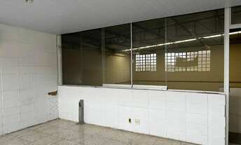 Imagem 7: Galpão/Depósito/Armazém para venda com 300 metros quadrados