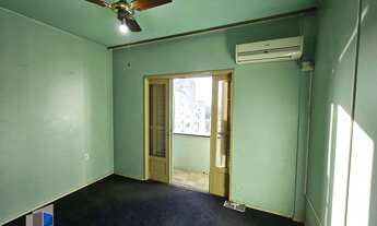 Imagem 7: Apartamento 3 dormitórios de frente com vista e elevador no Moinhos de Vento