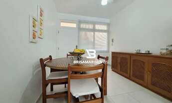 Imagem 7: PITANGUEIRAS- UMA QUADRA DO COM VISTINHA PARA A PRAIA , GARAGEM NO PRÉDIO, TOTALMENTE REFO