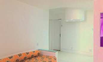 Imagem 3: Apartamento para venda possui 70 metros quadrados com 2 quartos em Flamengo - Rio de Janei