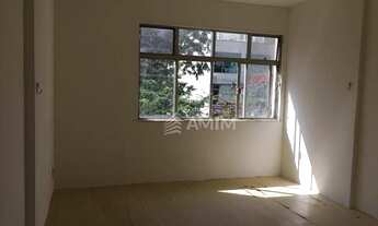 Imagem 3: Apartamento de 2 quartos e 1 vaga, no Jardim Icaraí, com ótima planta de 80 m²