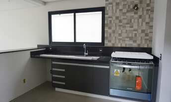 Imagem 7: Casa de condomínio para aluguel possui 180 metros quadrados com 4 quartos