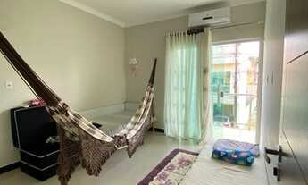 Imagem 2: Casa de condomínio para venda tem 200m² com 3 suítes no Cond. Jardim Ananin