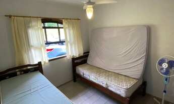 Imagem 3: Praia de Itaguaçu Rua Tirania Temporada. 700 reais a diária