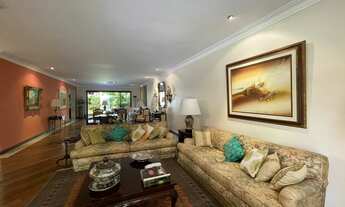 Imagem 3: Casa de condomínio para venda tem 850 metros quadrados com 4 quartos