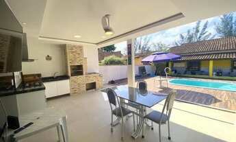 Imagem 3: Casa Mobiliada em Condomínio Porteira Fechada com Piscina e Churrasqueira